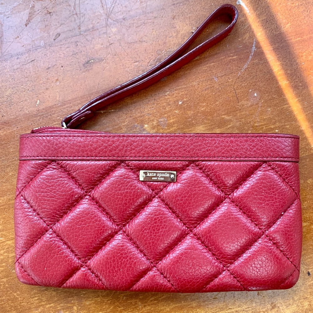 Kate Spade Red Leather Quilted Tufted Wristlet 8”x4” EUC